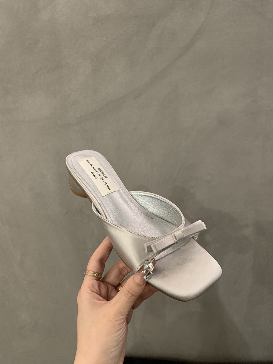 Damen Mules mit elegantem Schleifenakzent und komfortablem Blockabsatz Drune