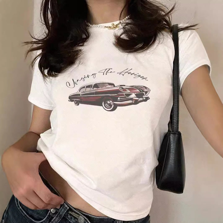 Damen T-Shirt mit künstlerischem Statement-Print und figurbetontem Schnitt Drune