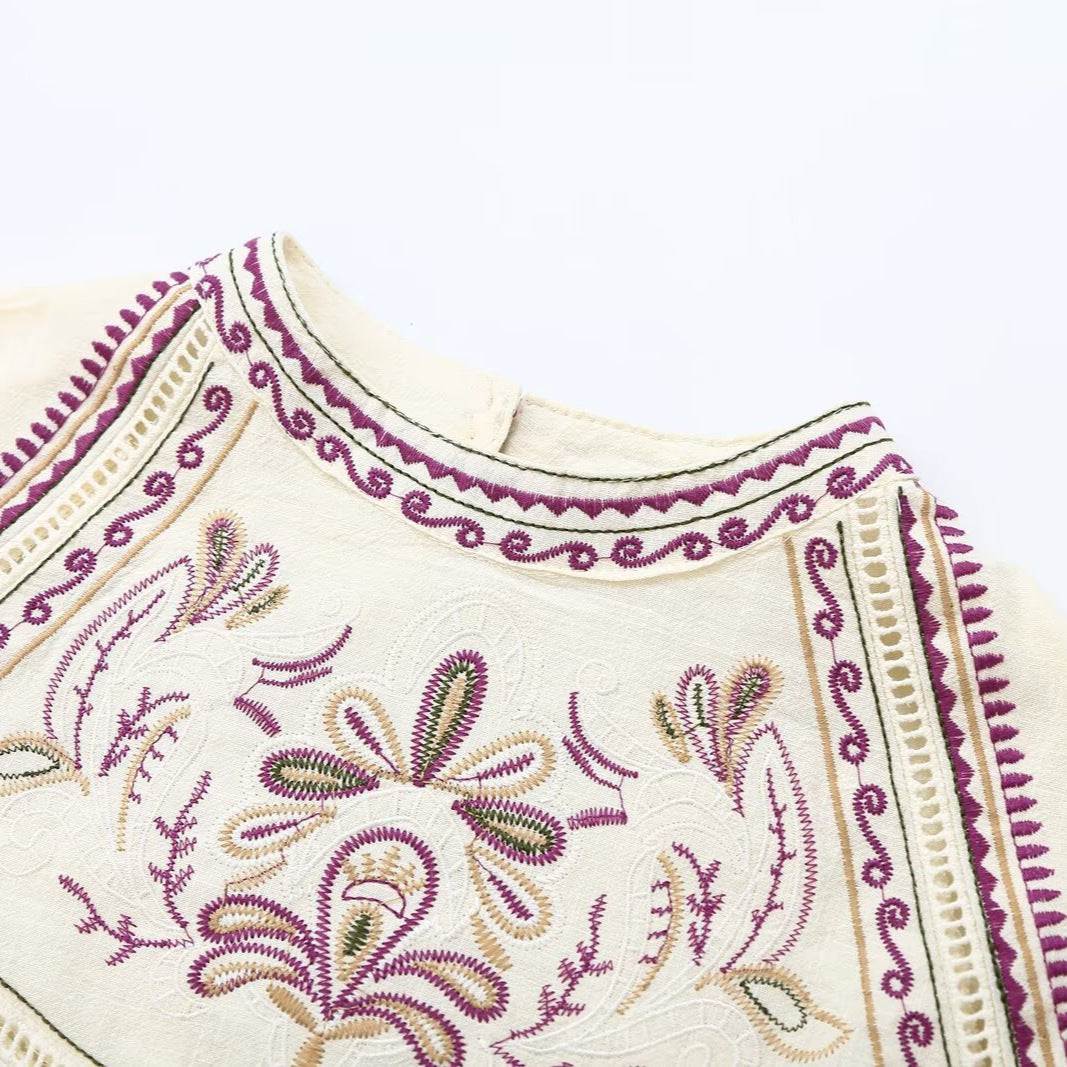Damen Bestickte Boho-Bluse mit Rundhals, Kellerfalten und Spitzen‑Yoke Drune