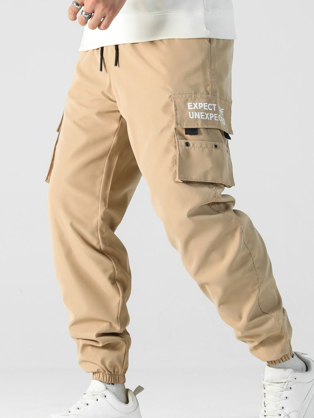 Herren Tapered Cargo-Jogginghose mit elastischem Bund, Multifachtaschen & Bündchen Drune