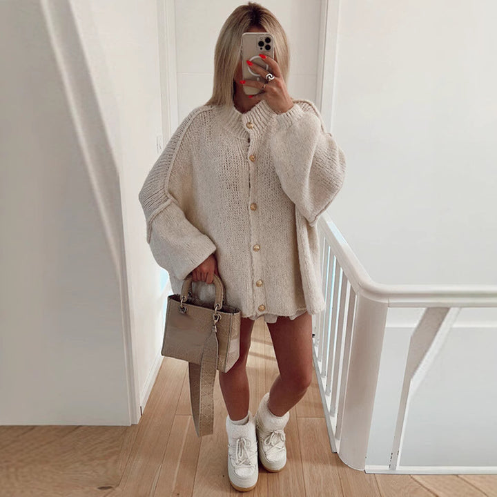 Damen Strickjacke mit oversized Schnitt und eleganten Knopfdetails Drune