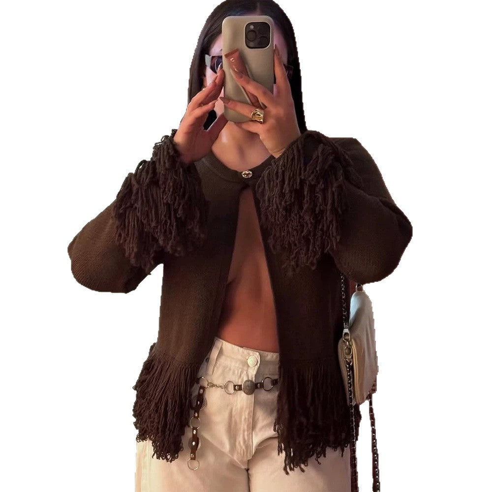 Damen Strickjacke mit Lagenfransen, Perlmuttverschluss und kastiger Silhouette Drune