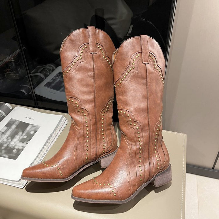 Damen Cowboystiefel mit modischen Nietenakzenten und komfortablem Blockabsatz Drune