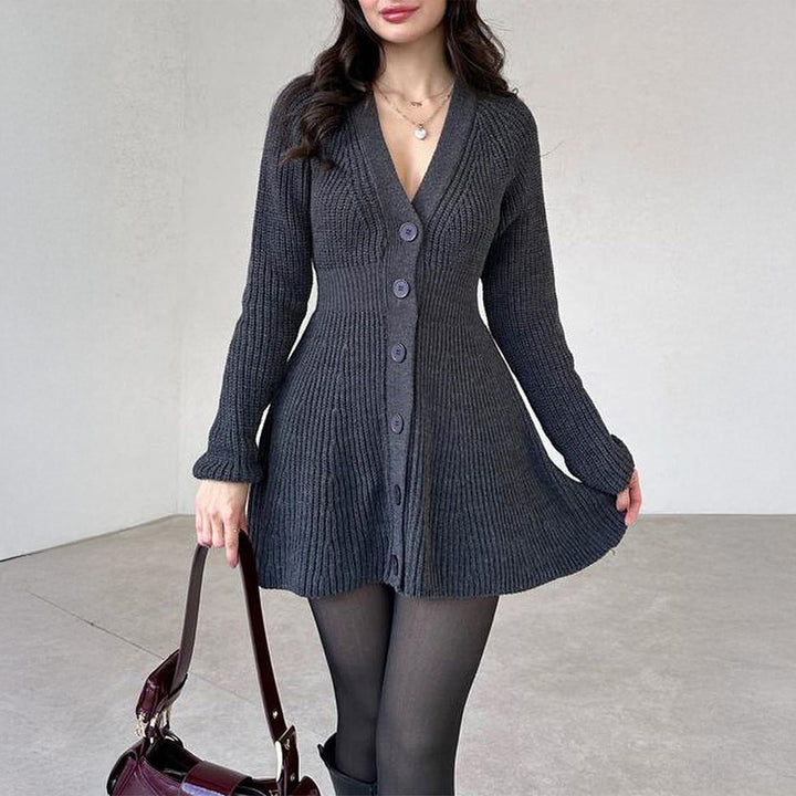 Damen nan tailliertes Strickkleid mit durchgehender Knopfleiste, V‑Ausschnitt und ausgestelltem A‑Linien‑Rock Drune