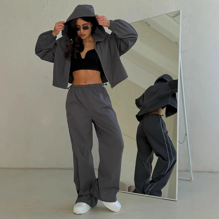 Damen sportliche Lifestyle-Jacke und Hose Kombination Drune