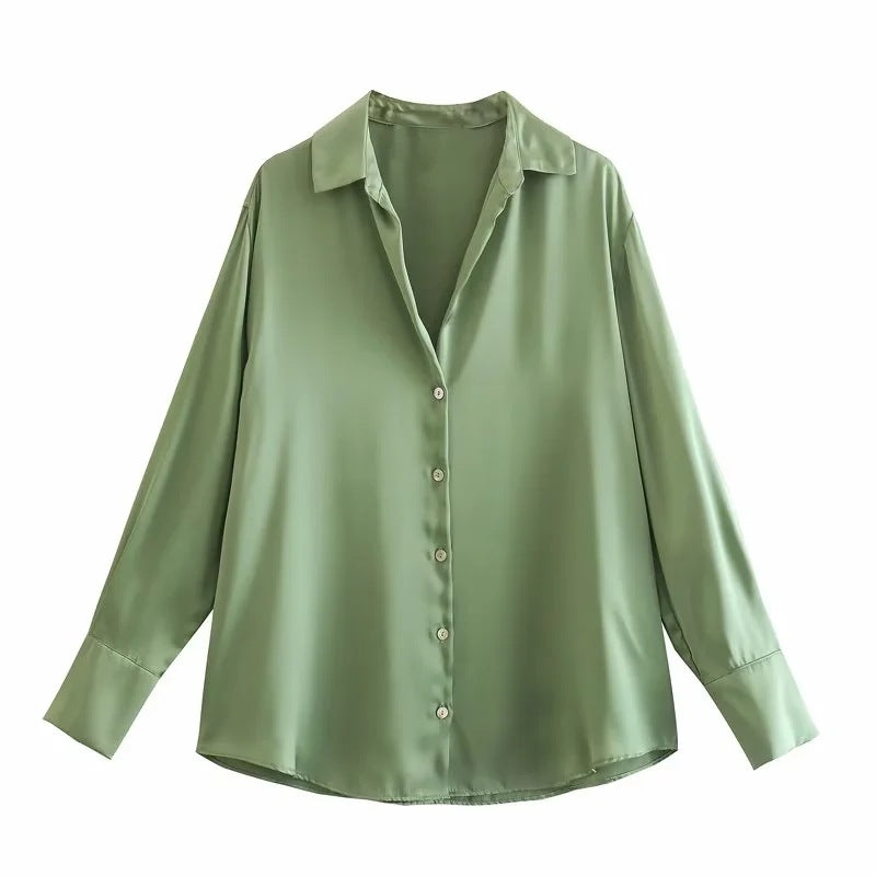 Damen Oversized Satinbluse mit Hemdkragen und breiten Manschetten Drune