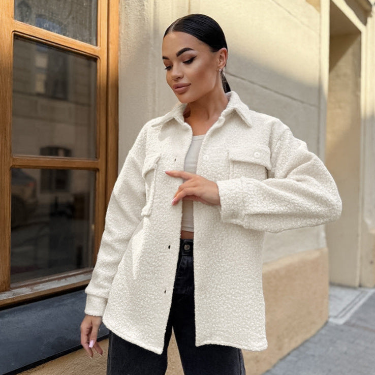 Damen Flauschige Utility-Jacke mit großen Taschen und Knopfdetails Drune