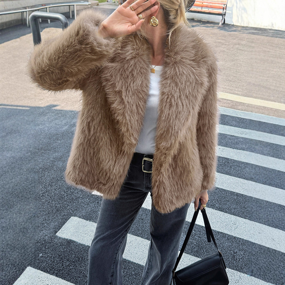 Damen Kurzjacke aus dichtem Hochflor‑Faux‑Fur mit voluminösem Umlegekragen Drune