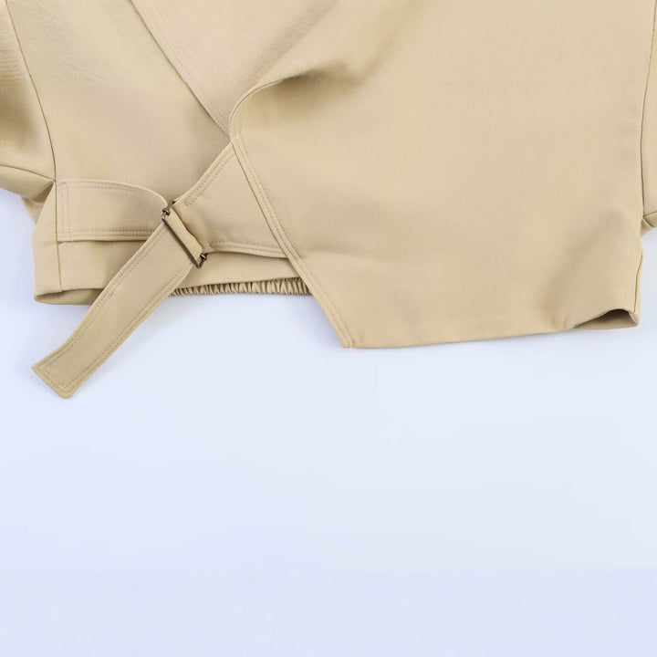 Damen Oversized Cropped-Jacke mit großem Schalkragen, Taillenriegel und Ballonärmeln Drune