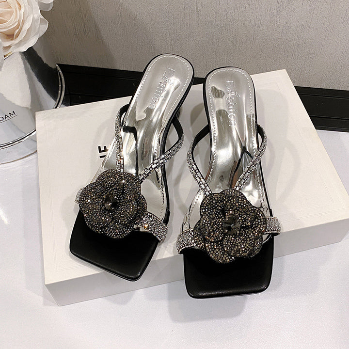 Damen Elegante Strass‑Sandale mit quadratischer Spitze, niedriger Blockabsatz und Blumenapplikation Drune
