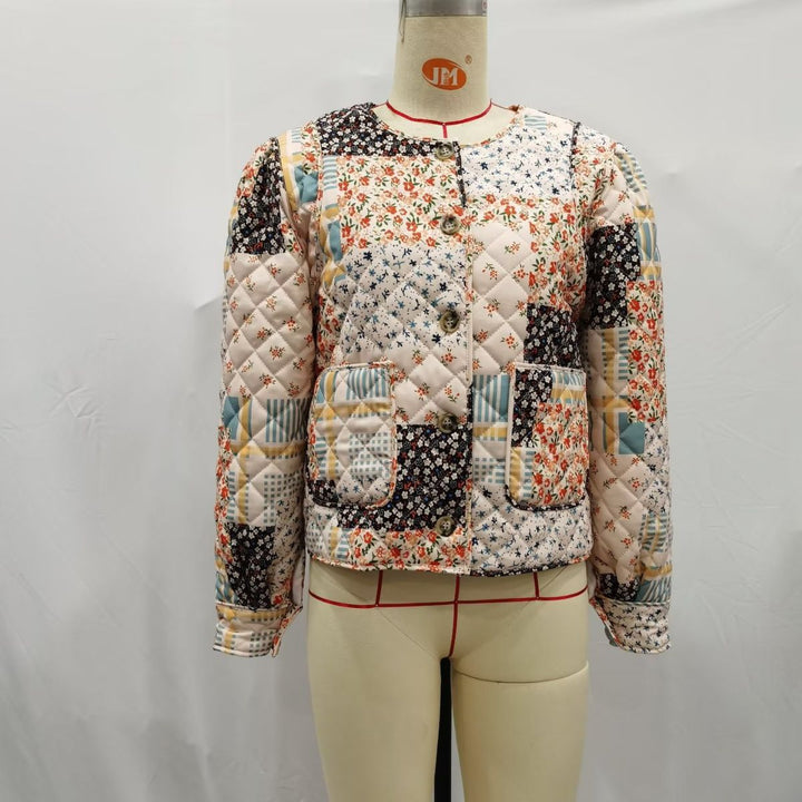 Damen nan gesteppte Kurzjacke im Patchwork-Quiltstil mit Rundhalsausschnitt und aufgesetzten Taschen Drune