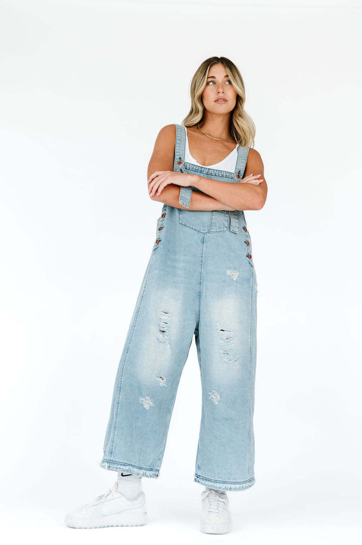 Damen Lässige Denim-Latzhose mit modischen Ripped-Details Drune