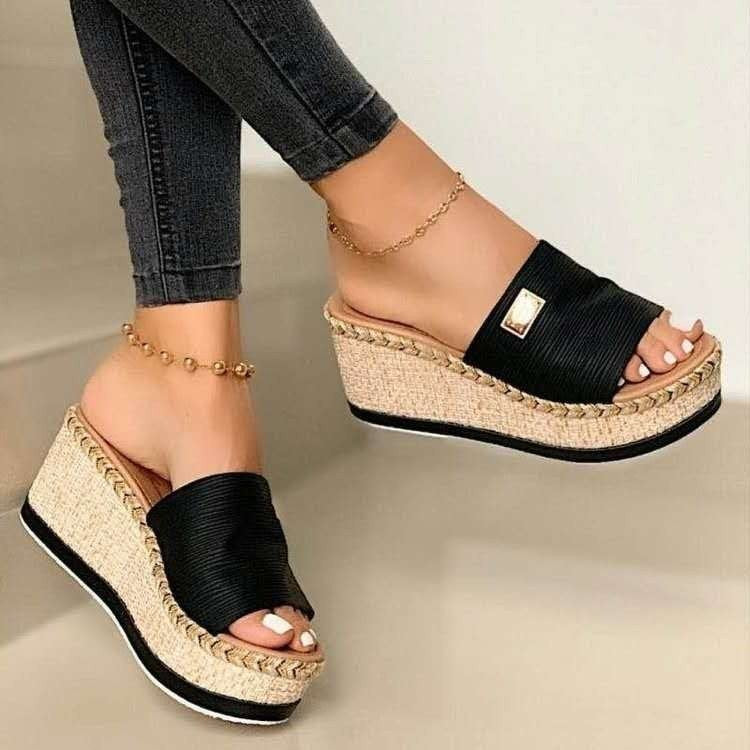 Damen  Espadrille-Keilpantoletten mit geflochtenem Bast-Plateau, breitem gewebtem Riemen und weicher Komfortsohle Drune