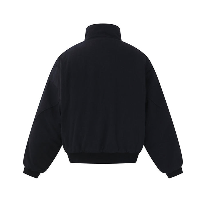 Unisex Boxy-wattierte Kurzjacke mit hochgeschlossenem Stehkragen und minimalistischer Nahtführung Drune