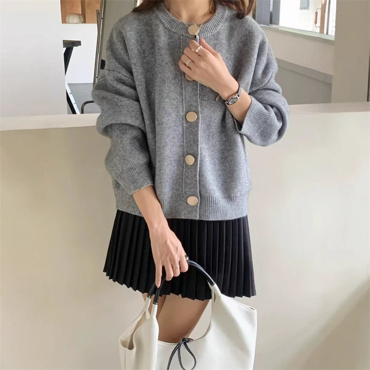 Damen kuschelige Strickjacke mit Knopfdetail und modernem Schnitt Drune
