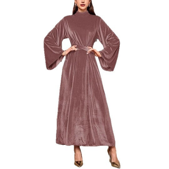 Damen Maxikleid aus Samt mit Stehkragen, weitem Glockenärmel und Taillengürtel Drune