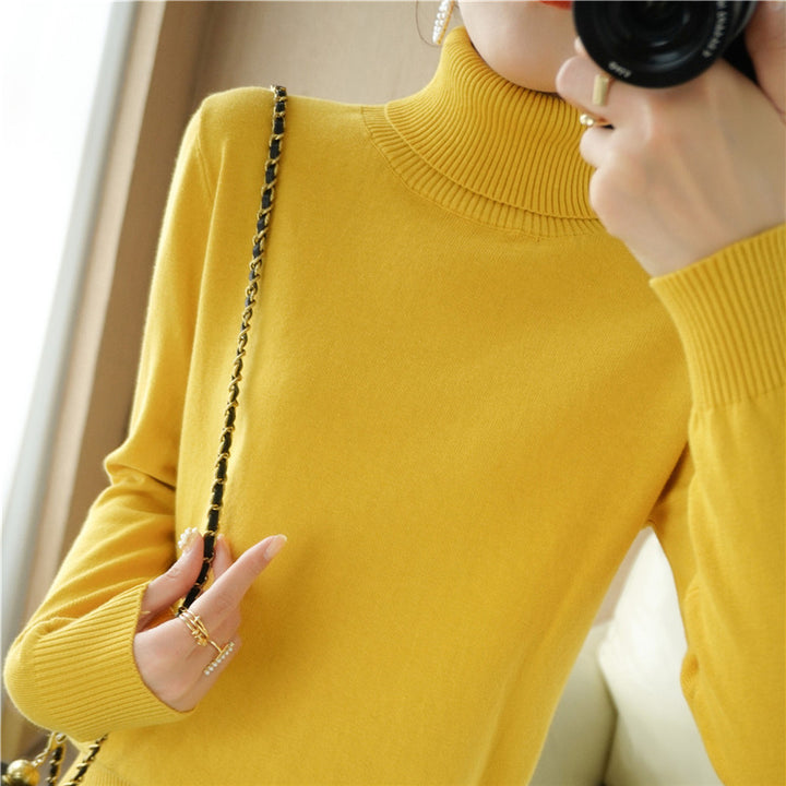 Damen Minimalistischer Feinstrick-Rolli mit hohem Rippkragen und schmaler Passform Drune