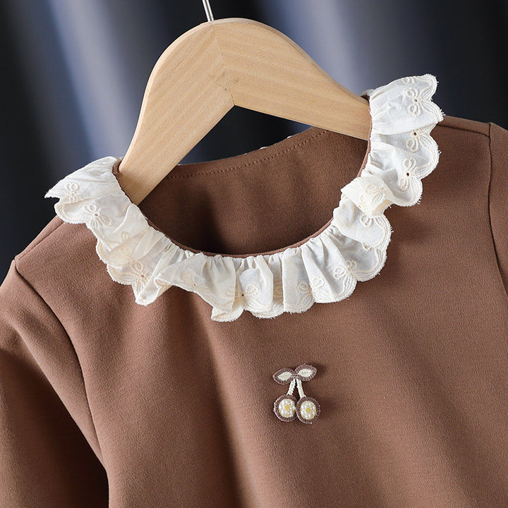 Mädchen Langarmshirt mit Rüschenkragen und charmantem Applikationsdetail Drune
