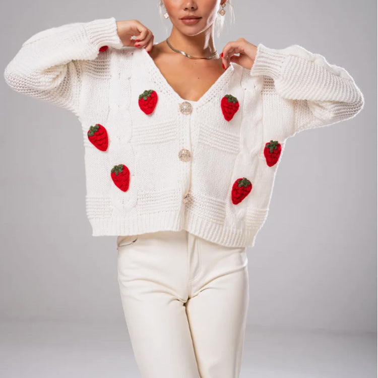 Damen Kurzgeschnittene Strickjacke mit V‑Ausschnitt und gehäkelten Erdbeerapplikationen Drune