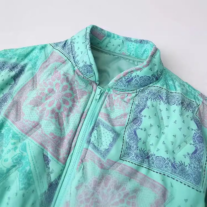 Damen nan gesteppte Bandana‑Print Bomberjacke mit Stehkragen, Eingrifftaschen und elastischem Saum Drune