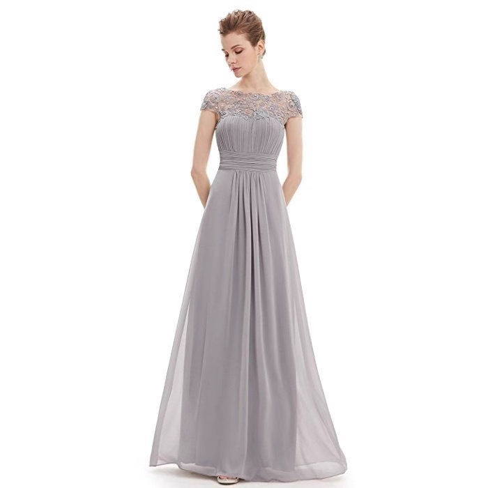 Damen Maxikleid mit höchster Eleganz und feinen Spitzenapplikationen Drune