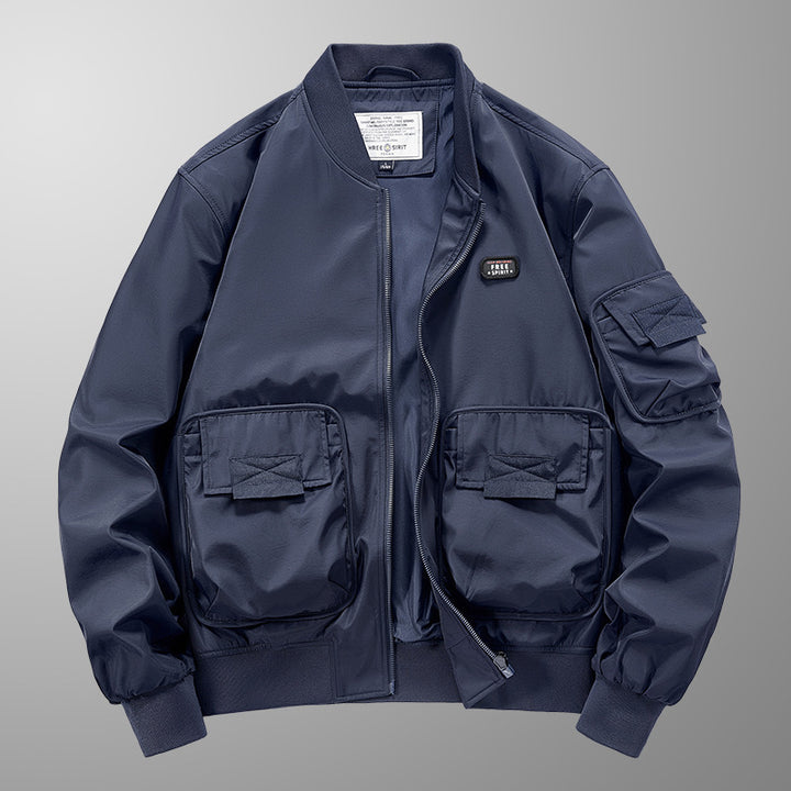 Herren Leichte Nylon-Bomberjacke im Utility‑Stil mit großen Fronttaschen und Ärmeltasche Drune