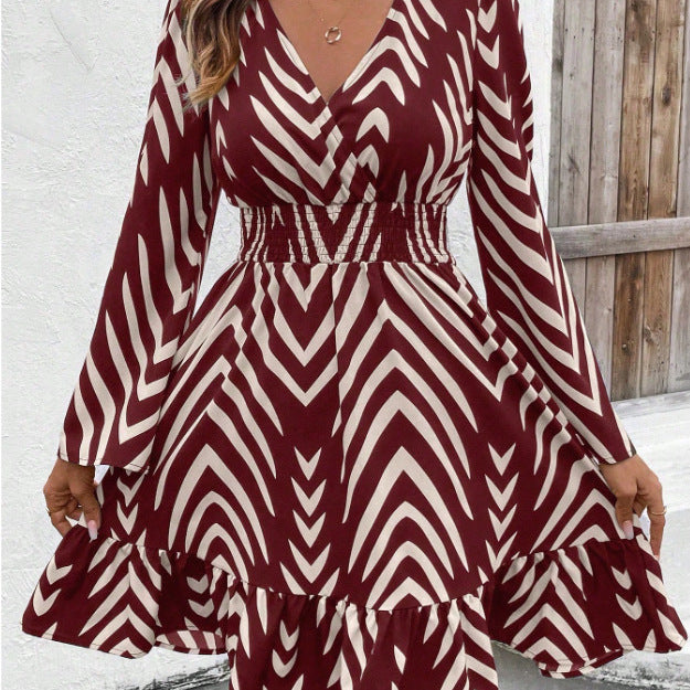 Damen Wickelkleid mit voluminösem Rock Drune