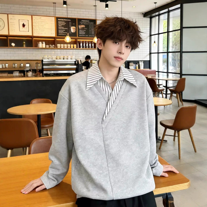 Herren Oversize Pullover mit eingearbeitetem Hemdkragen und V‑Overlap Drune
