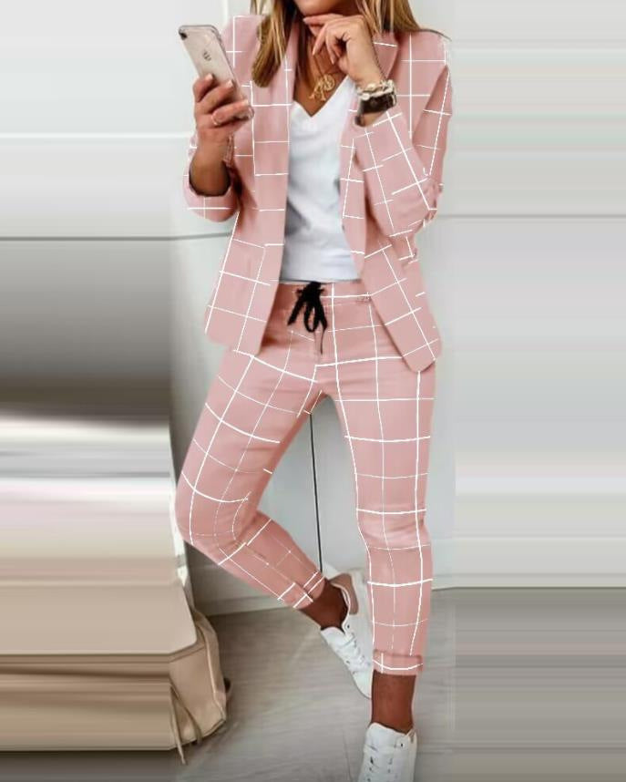 Zweiteiliges Set für Damen: Hosenanzug mit Muster, bestehend aus einem langärmeligen Blazer (offene Front, taillierter Schnitt) und einer unifarbenen langen Hose – ideal fürs Büro – DRUNE
