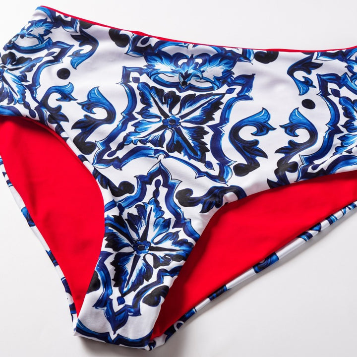 Damen eleganter Badeanzug mit Rüschendetails und passendem Maxirock Drune