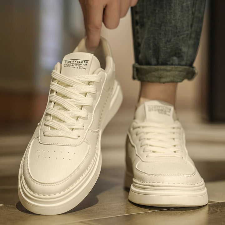 Unisex minimalistische Lederoptik Plateau-Sneaker mit gepolstertem Fersenkragen und stoßdämpfender Leichtsohle Drune