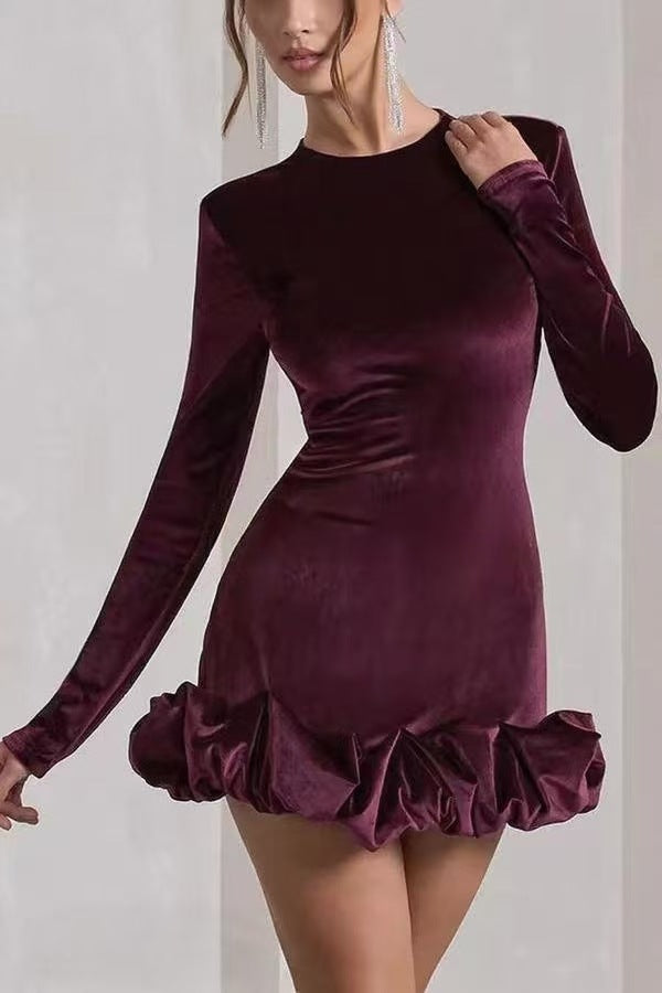 Damen Figurbetontes Cocktail-Minikleid aus Samt mit Volantkante und Langarm Drune