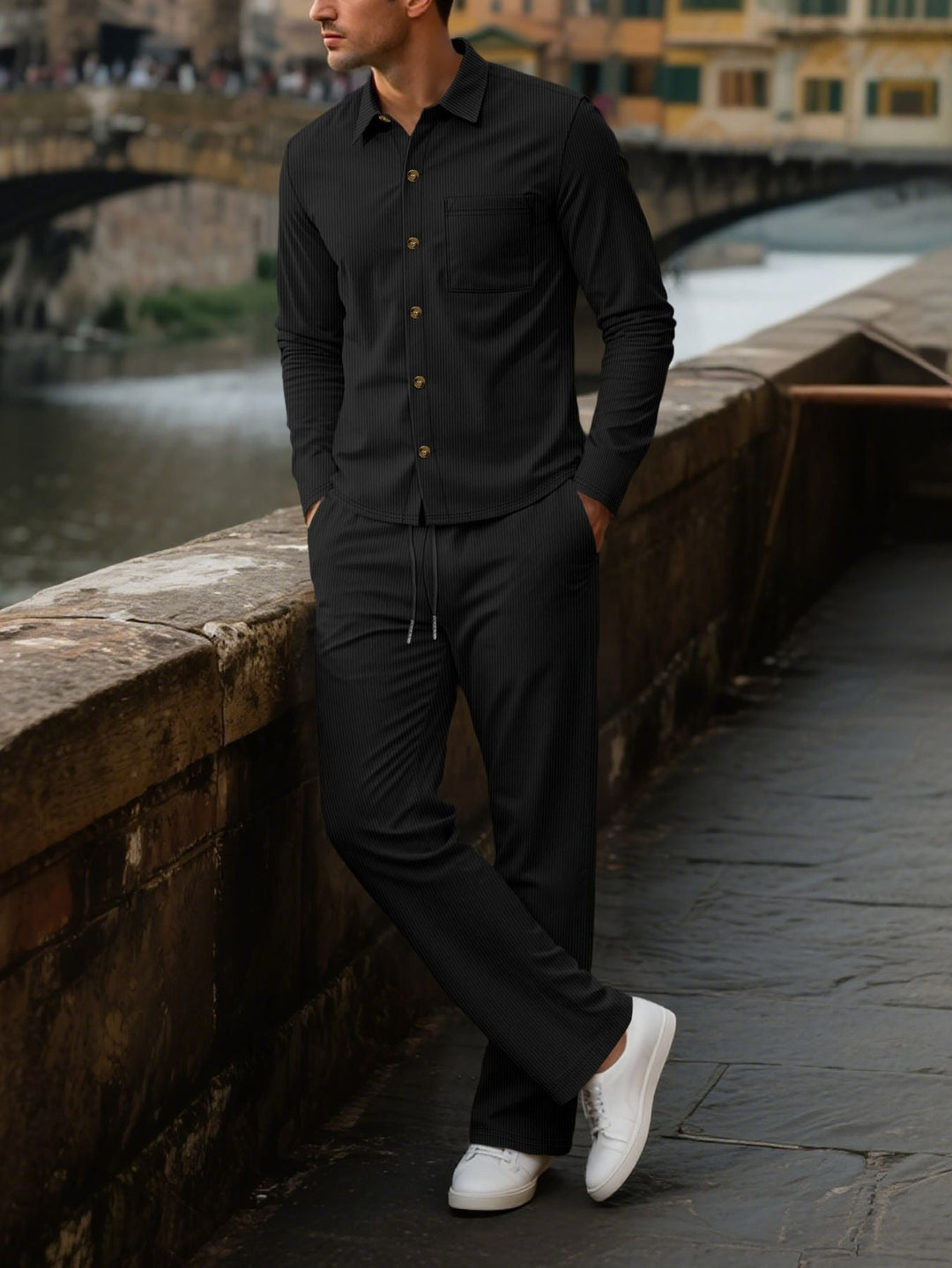 Herren eleganter Freizeitanzug mit strukturierter Oberfläche und praktischen Taschen Drune