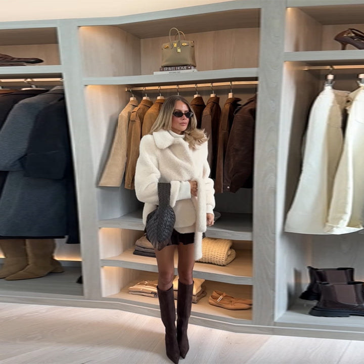 Damen Flauschige Kurzarmpulloverjacke mit breitem Gürtel Drune