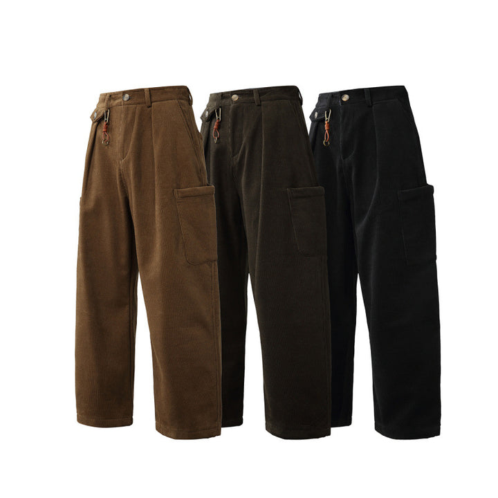 Herren Weite Cord‑Cargohose mit Bundfalten, aufgesetzten Beintaschen und Relaxed‑Fit Drune