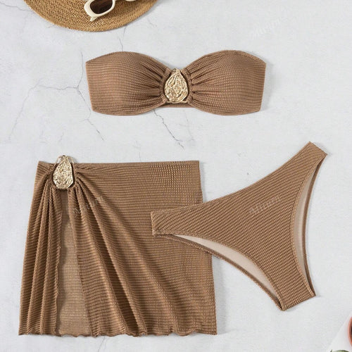 Damen Bikini-Set mit verziertem Wickelrock und elegantem Bandeau-Oberteil Drune