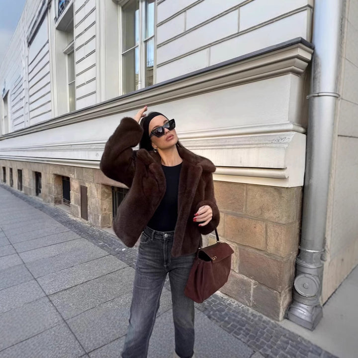 Damen Kurzer boxy Kunstfell‑Blouson mit klassischem Reverskragen und seidiger Fütterung Drune