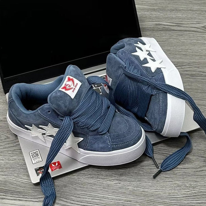 Damen Sportliche Sneaker mit auffälligen Stern-Applikationen Drune