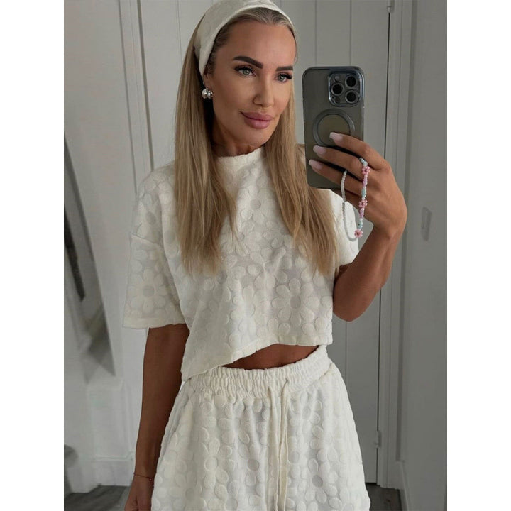 Damen Sportliches Zweiteiliges Set mit luftigen Shorts und T-Shirt Drune
