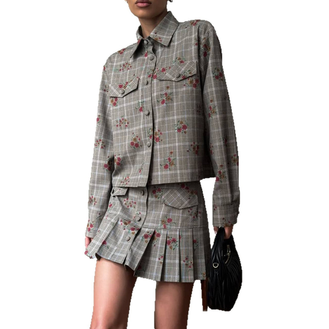 Damen Karierte Blousonjacke mit floralen Akzenten und dazu passendem Rock Drune