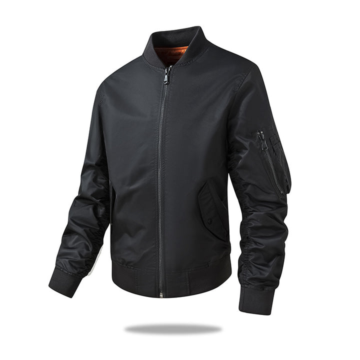 Herren -beschichtete Nylon-isolierte Bomberjacke mit gerüschtem Ärmel-Detail, Reißverschluss-Nutzentasche und Knopfklappen-Eingriffstaschen Drune