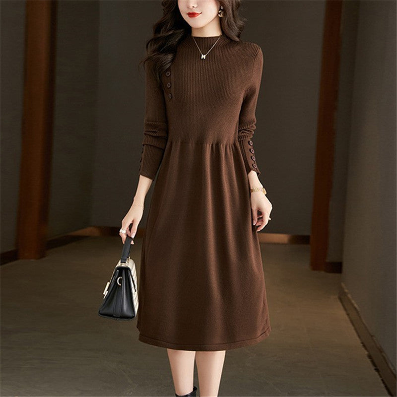 Damen Strickkleid mit eleganten Knopfdetails und Rundhalsausschnitt Drune