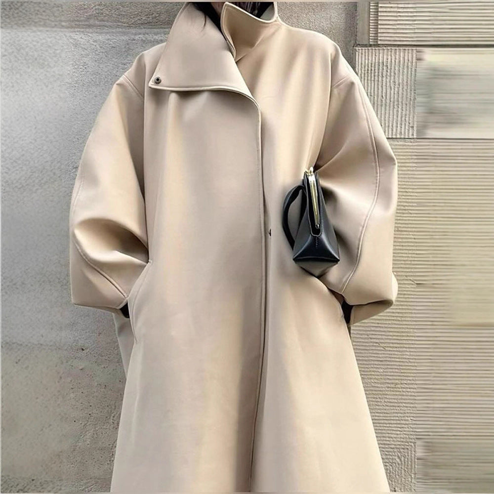Damen Mantel im minimalistischen Midi‑Schnitt mit Stehkragen und verdeckter Knopfleiste Drune
