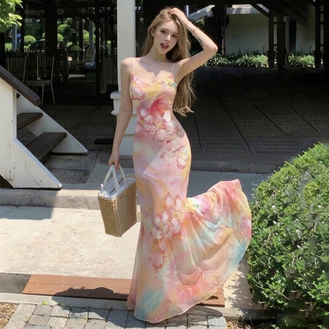 Damen Maxikleid mit floralen Akzenten und raffiniertem Schnitt Drune