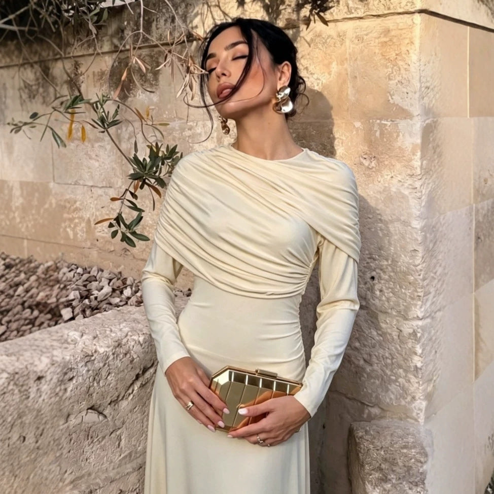 Damen Maxikleid mit Cape‑Drapierung und tailliertem Schnitt Drune