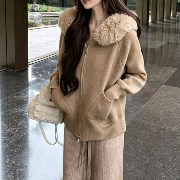 Damen Kapuzenjacke mit Fake-Fur-Kragen und durchgehendem Reißverschluss Drune