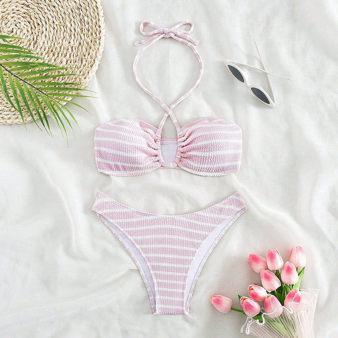 Damen Bandeau-Bikini mit verspieltem Schnitt und trendigen Bindebändern Drune