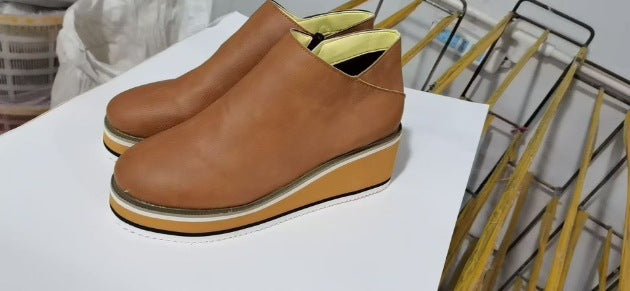 Damen nan orthopädische Keilabsatz Slipper aus Leder Drune