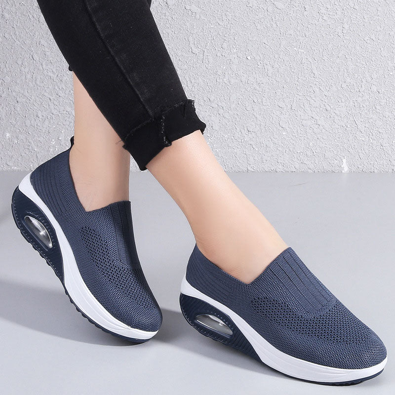 Drune | Atmungsaktive Slip on Sneaker Mit Ergonomischer Sohle Für Damen