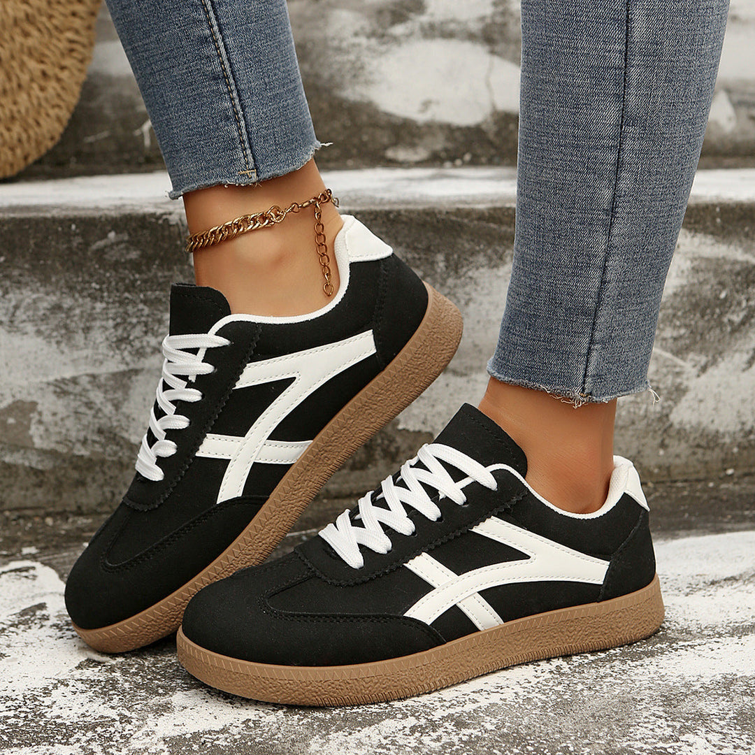 Damen Sneakers im sportlichen Retro-Design mit rutschfester Sohle Drune